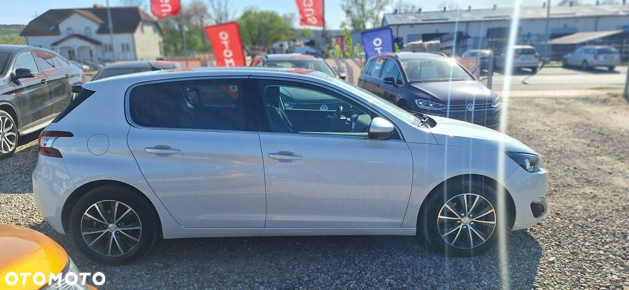 Peugeot 308 - 5