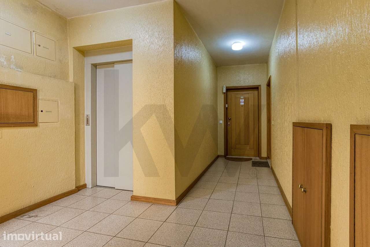 Apartamento T3 com 2 lugares de garagem em Grijó, Vila Nova de Gaia - Grande imagem: 4/48