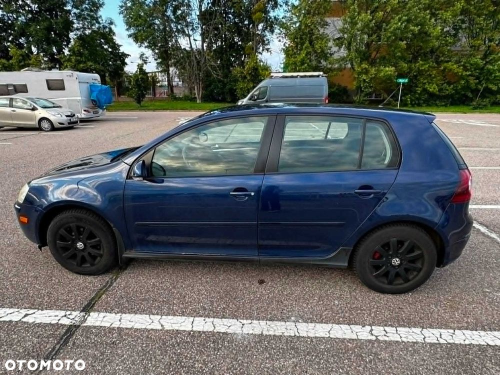 Volkswagen Golf - 4