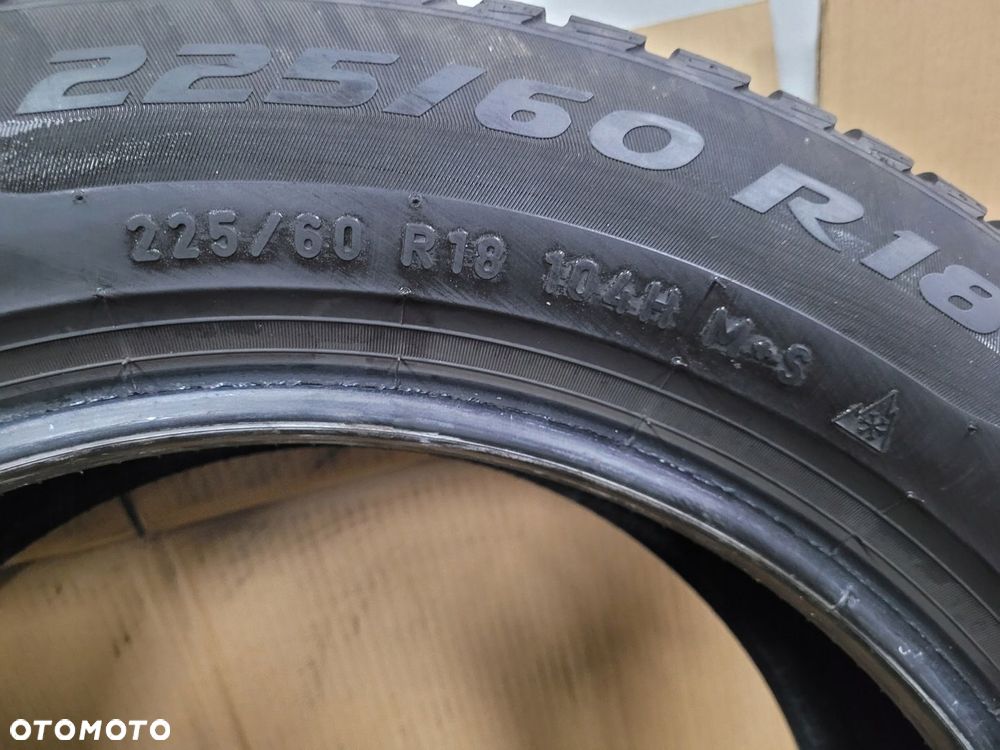 Pirelli Winter SottoZero 3 225/60R18 104H ROK 2021 - 5