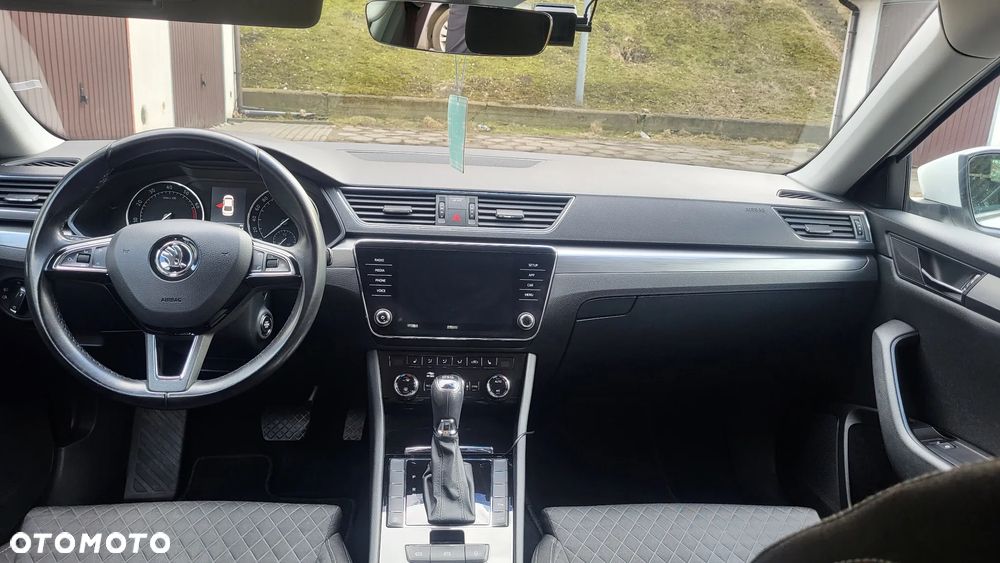 Skoda Superb 1.8 TSI Active DSG - 13