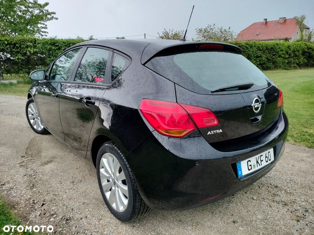 Opel Astra - 3