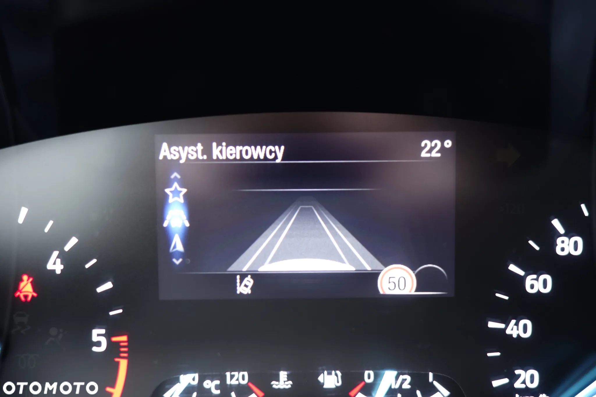 Ford Kuga 2.0 TDCi FWD Titanium - 20