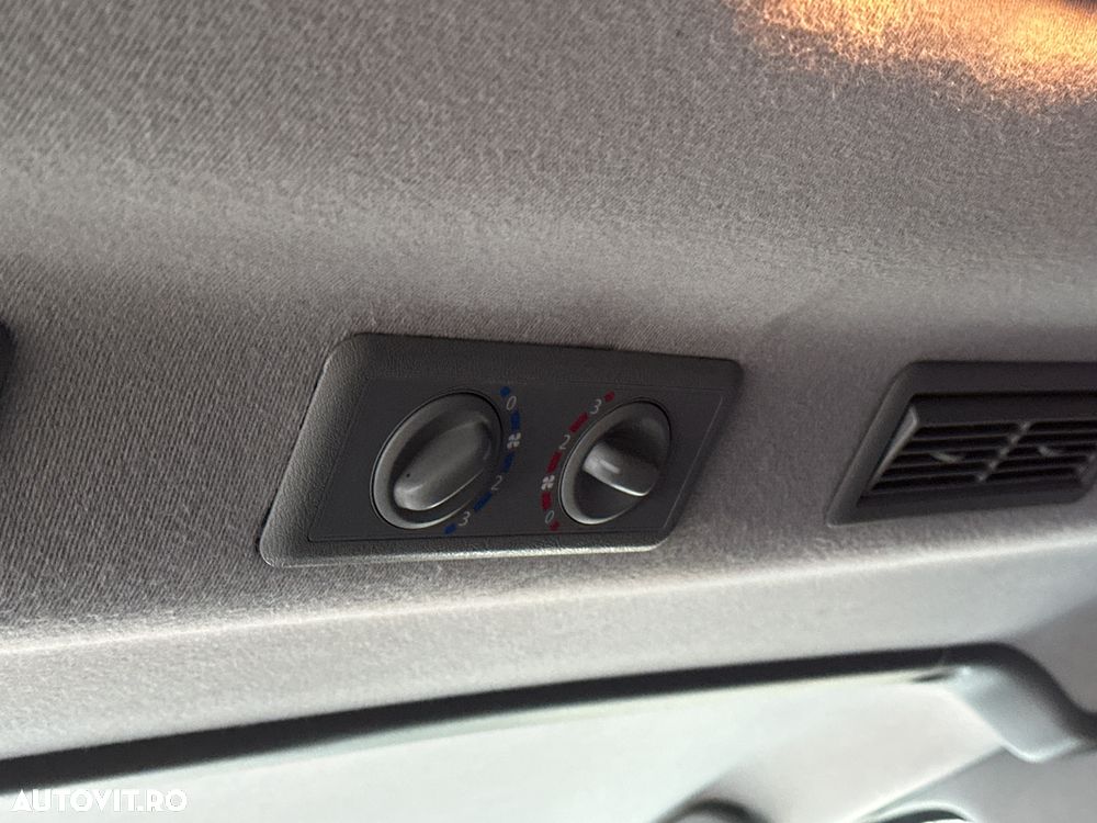 Opel Vivaro 2.5 CDTI L2H1 Design Edition - 25