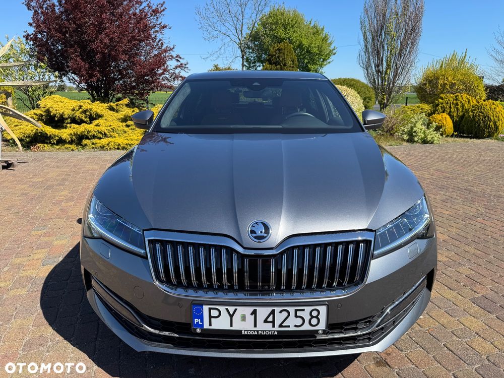 Skoda Superb 2.0 TSI 4x4 L&K DSG - 2