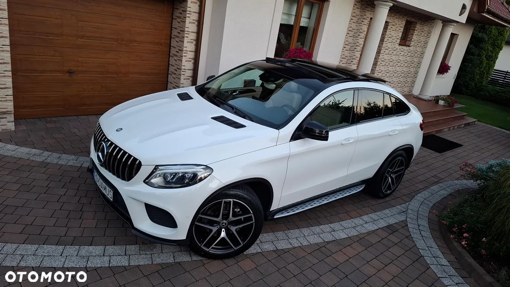 Mercedes-Benz GLE 350 d 4-Matic - 33