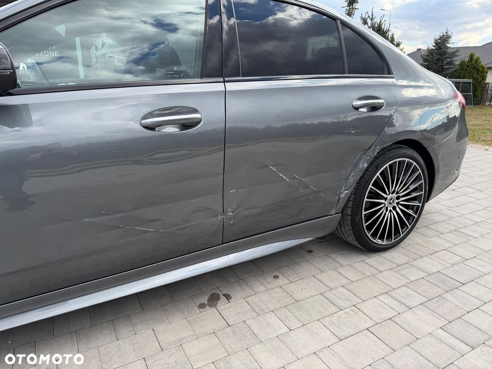 Mercedes-Benz Klasa C 220 d mHEV 4-Matic AMG - 12