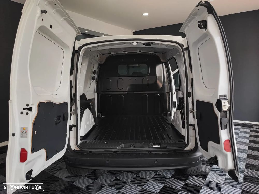 Renault KANGOO DCI EXPRESS 3LUG - 29