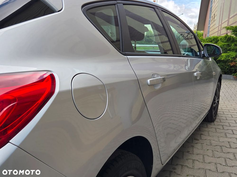 Opel Astra 1.6 Active - 16