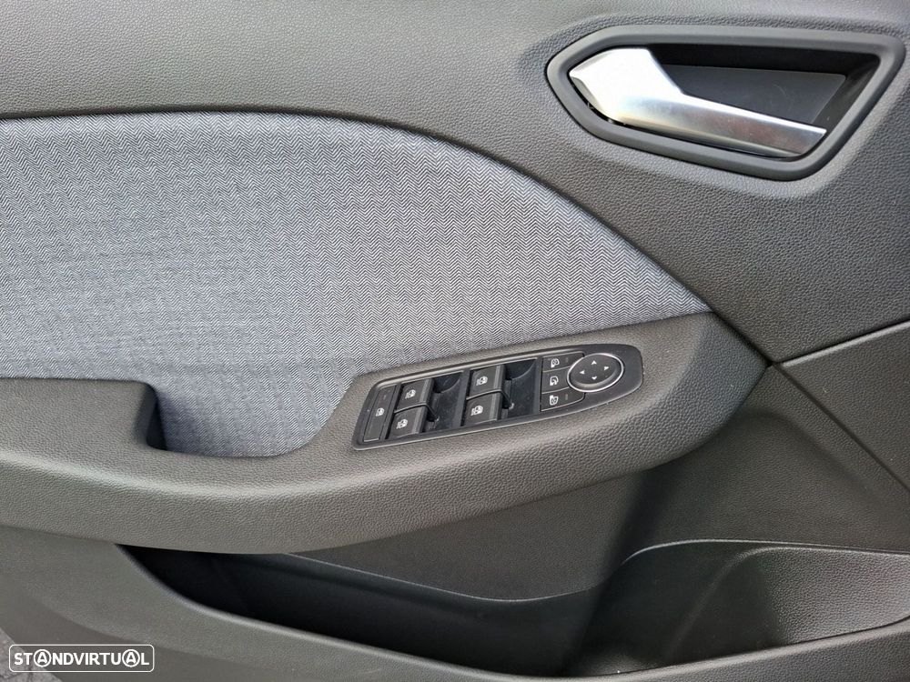 Renault Clio 1.0 TCe Techno - 18