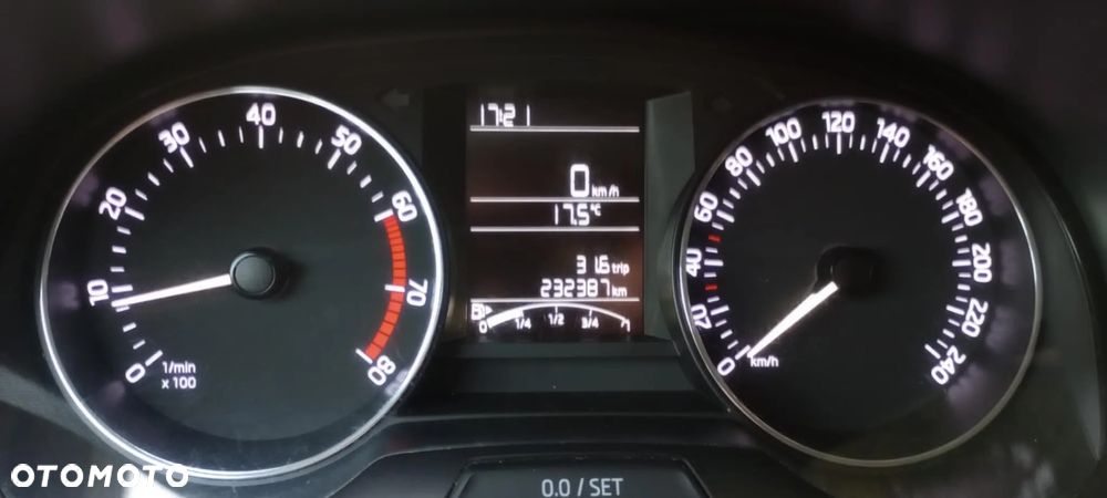 Skoda Fabia 1.0 Ambition - 13