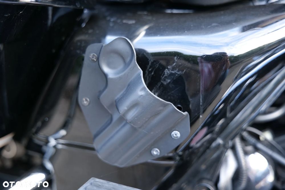 Harley-Davidson Touring Road King - 11
