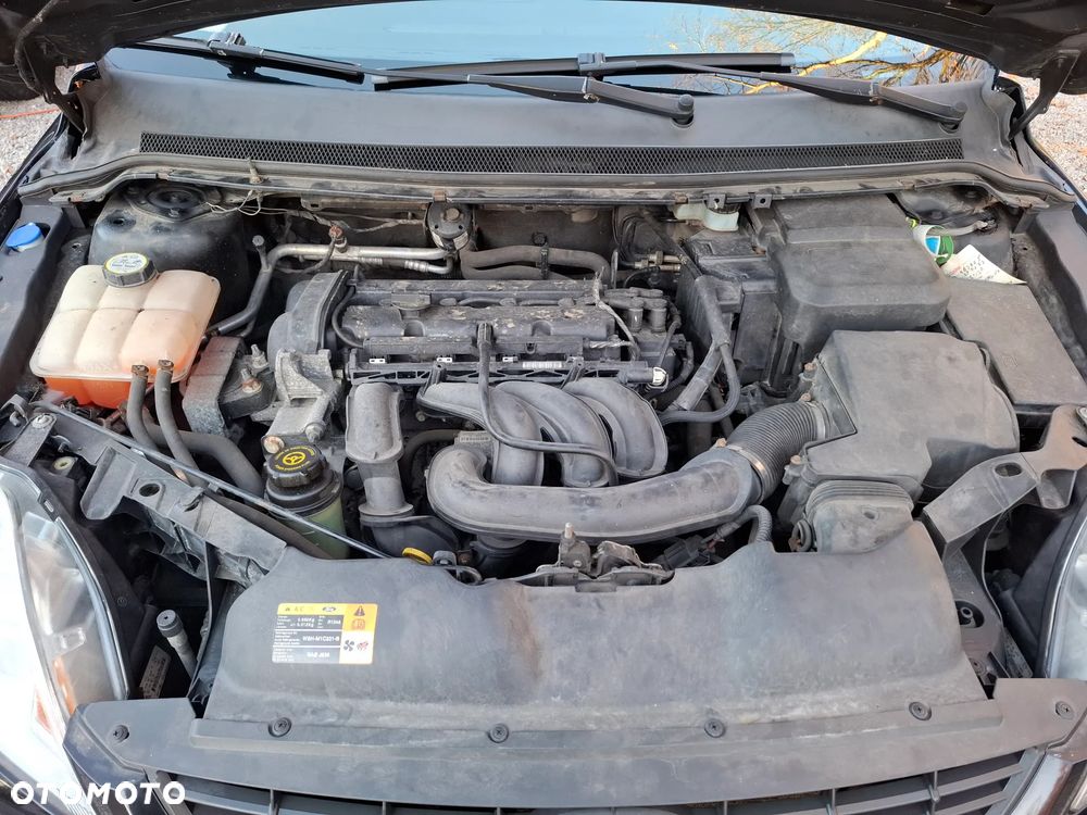 Ford Focus 1.6 Ambiente - 18