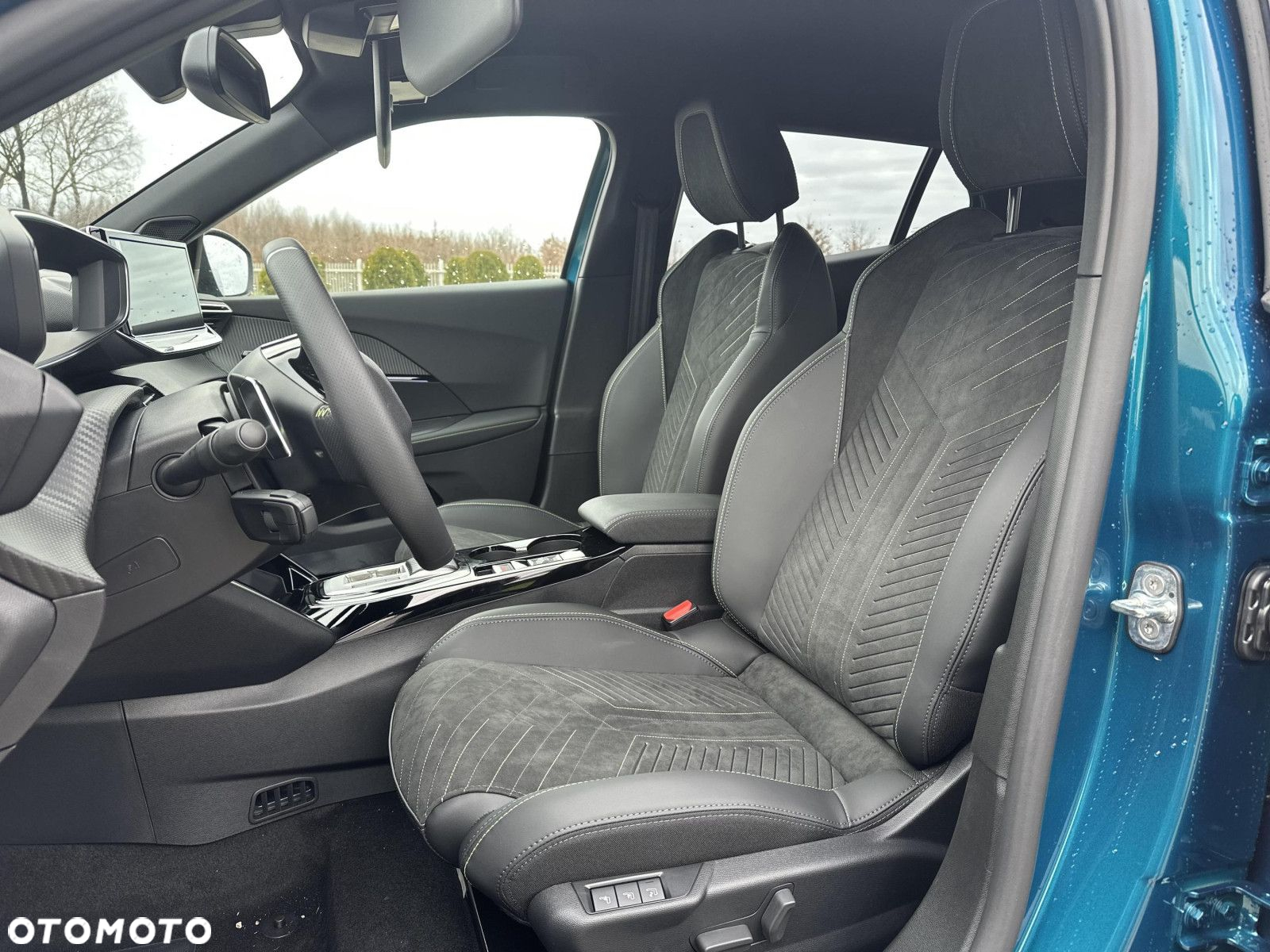 Peugeot 2008 - 24
