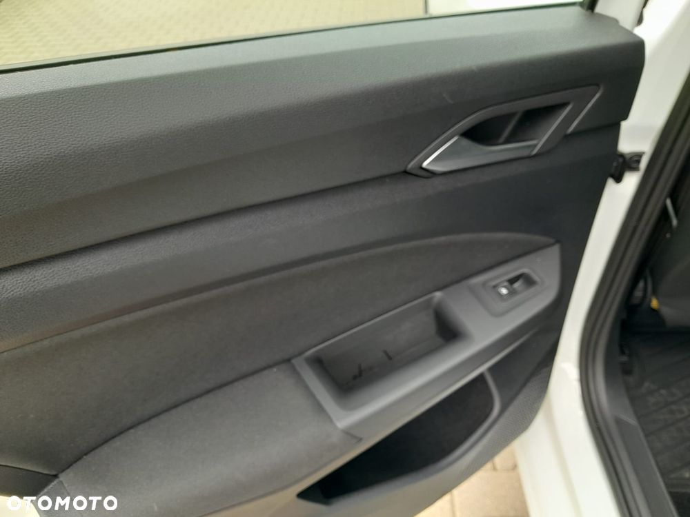 Volkswagen Golf 1.0 TSI - 28