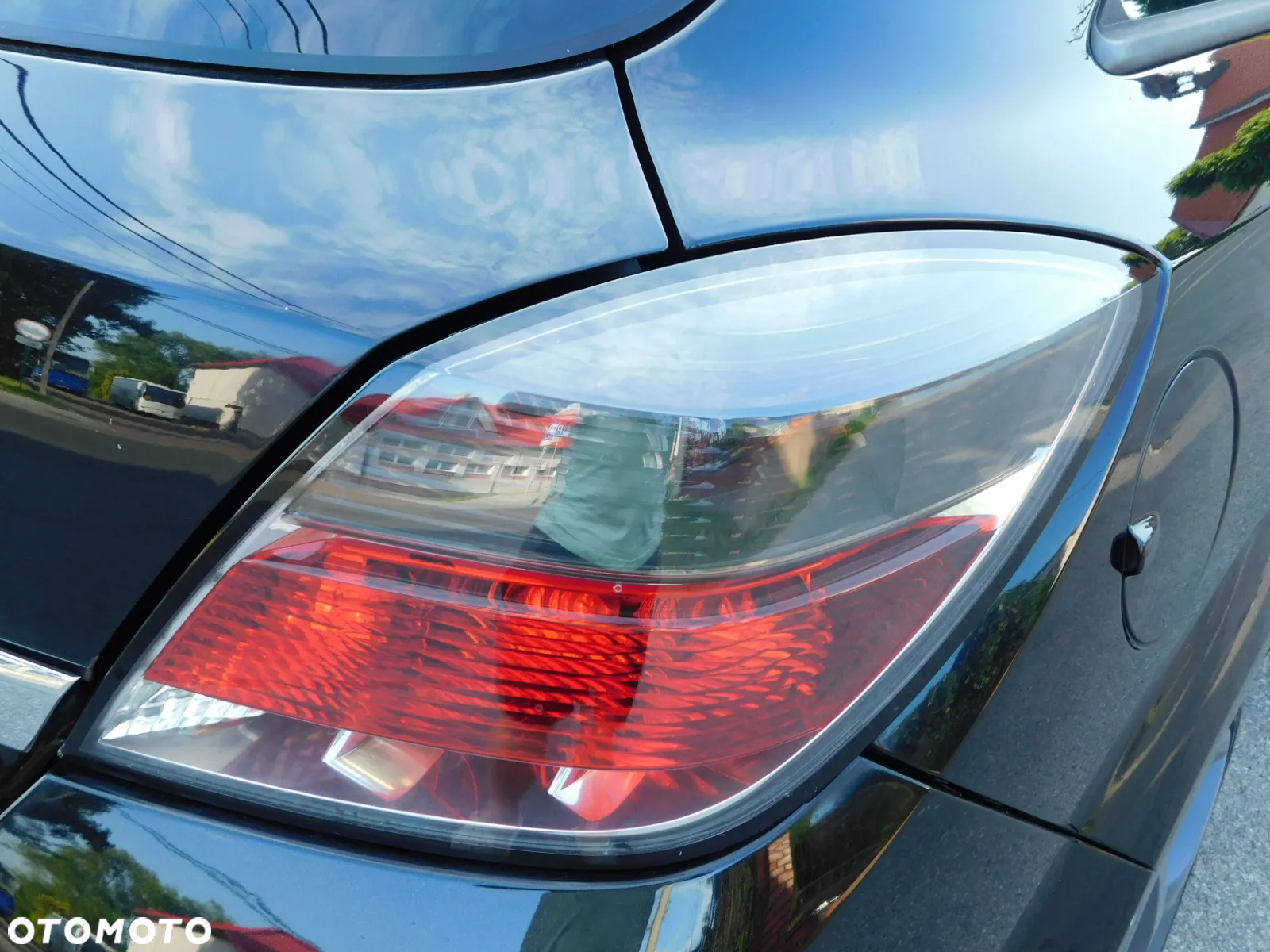 Opel Astra GTC 1.8 Cosmo - 9