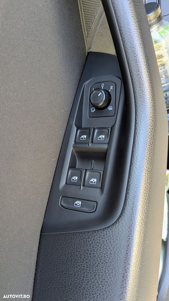 Volkswagen Passat 2.0 TDI (BlueMotion Technology) DSG Comfortline - 10