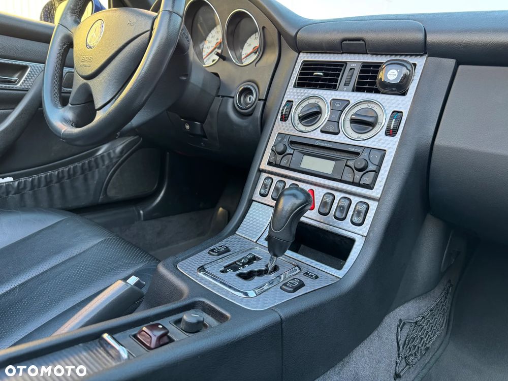 Mercedes-Benz SLK - 15