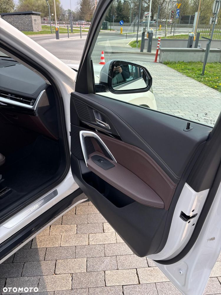 BMW X1 xDrive23d mHEV sport - 23