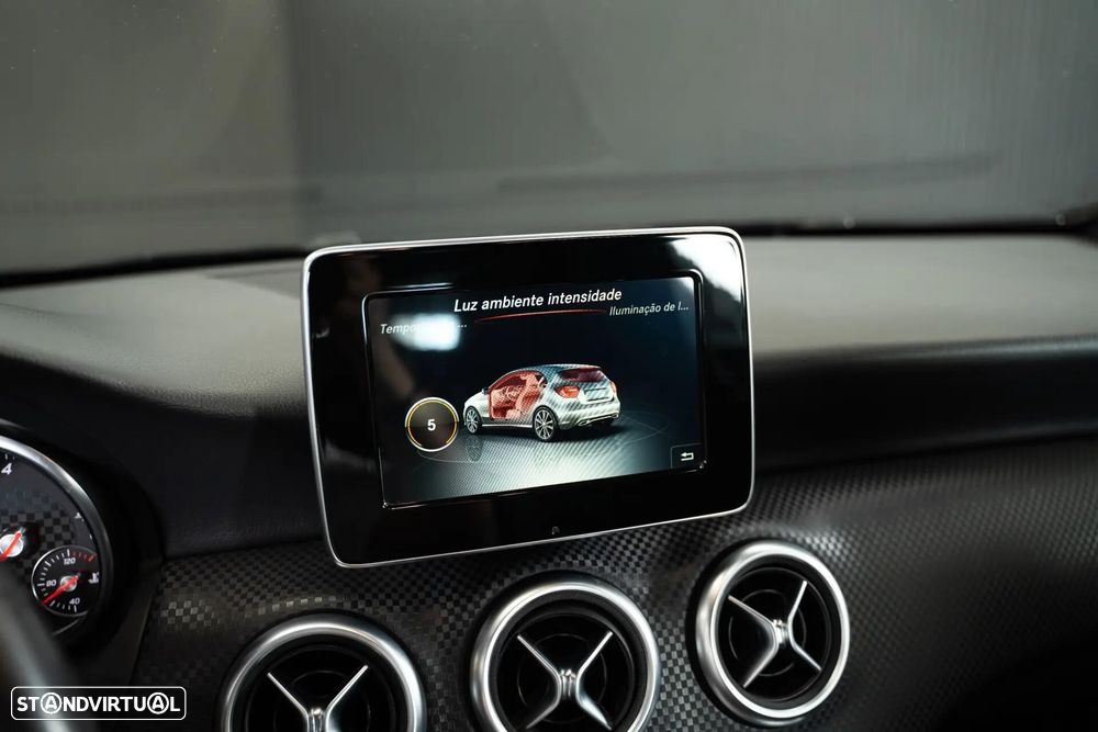 Mercedes-Benz A 180 - 29