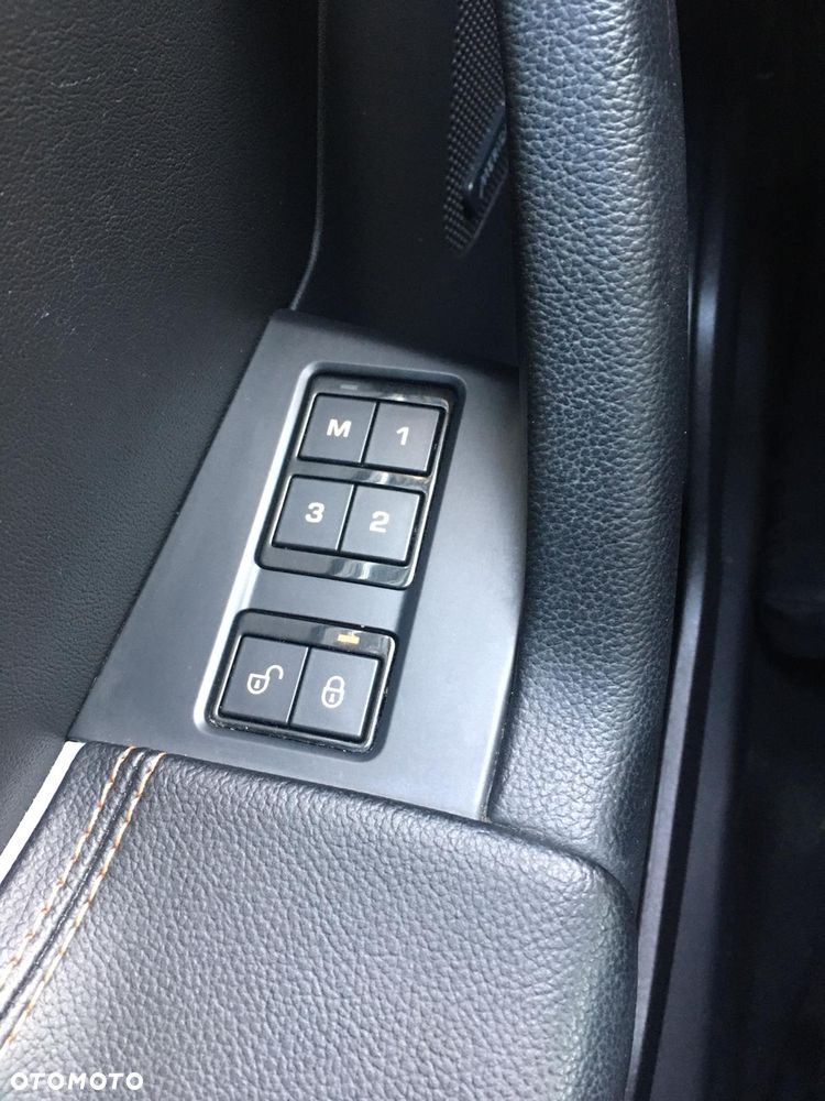 Jaguar F-Pace 25t AWD Prestige - 15