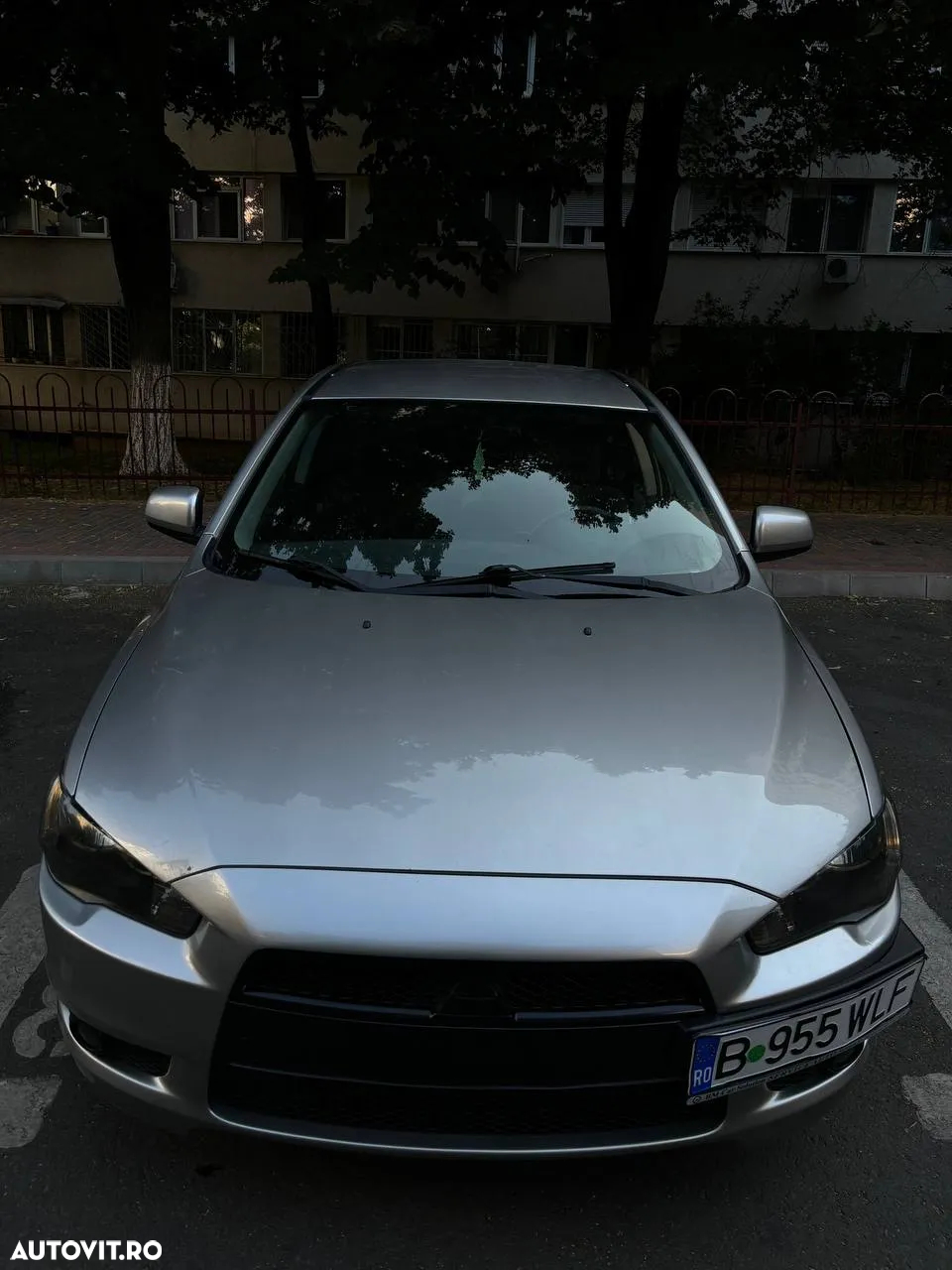 Mitsubishi Lancer - 5