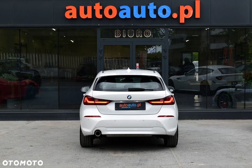 BMW Seria 1 118i - 16