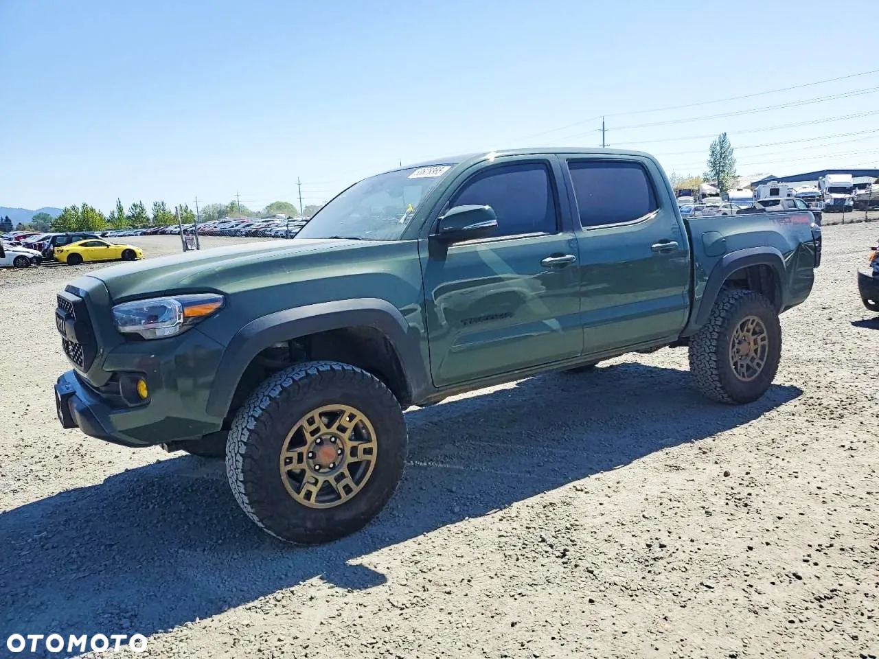 Toyota Tacoma - 1