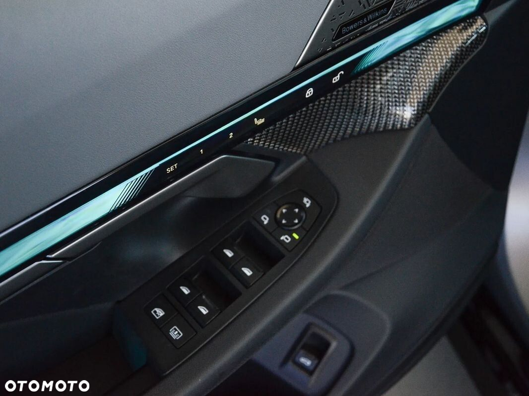 BMW i5 83.9kWh M60 xDrive - 19
