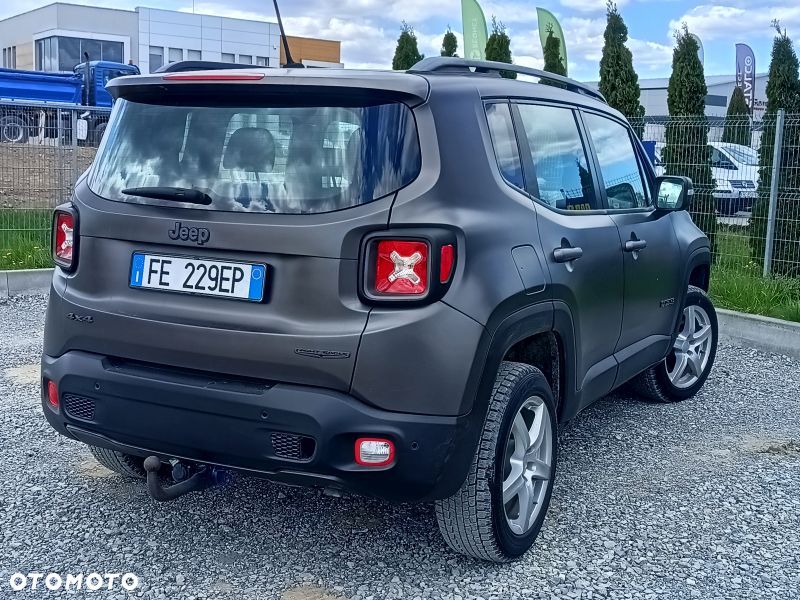 Jeep Renegade - 12