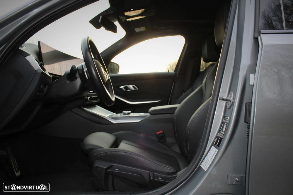 BMW 320 d Aut. M Sport - 16