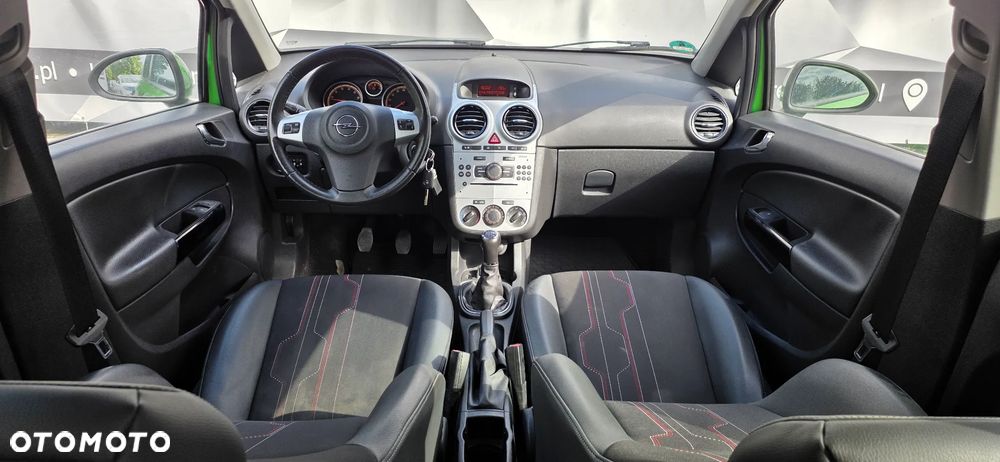 Opel Corsa 1.4 16V 150 Jahre - 8