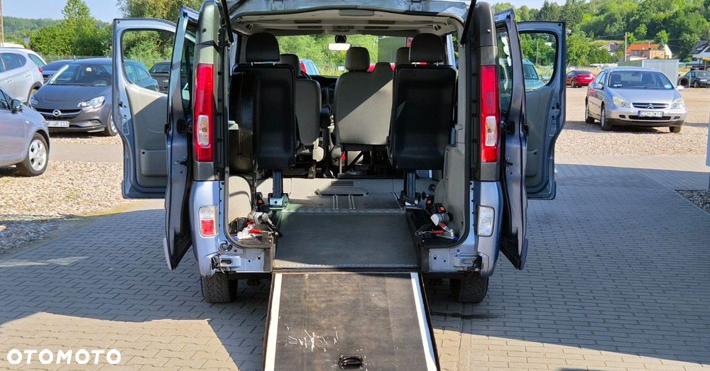 Opel Vivaro - 24