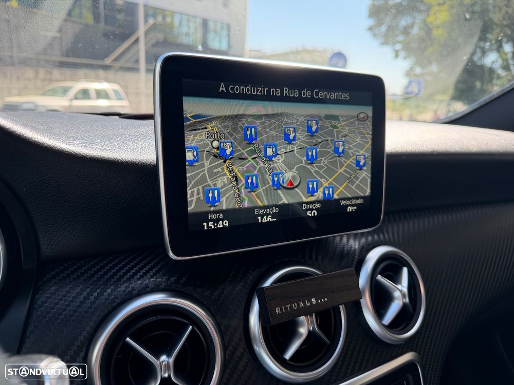 Mercedes-Benz A 180 d 7G-DCT AMG Line - 20