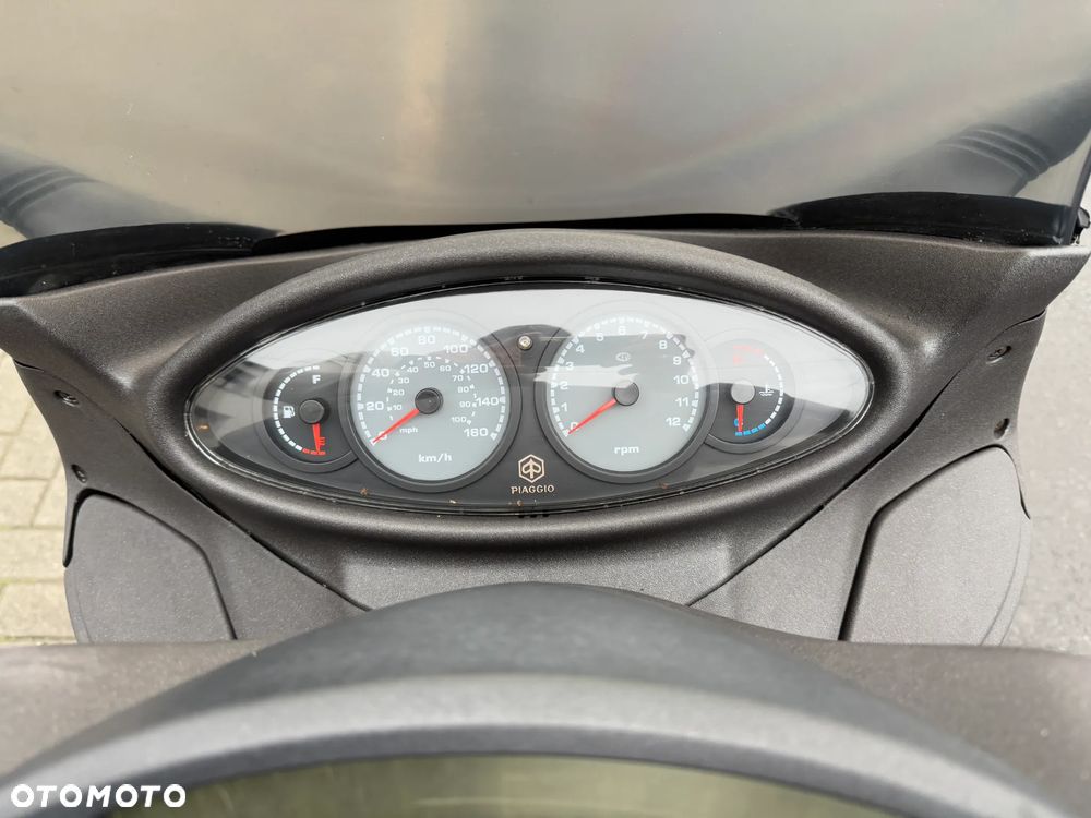 Piaggio X9 - 11