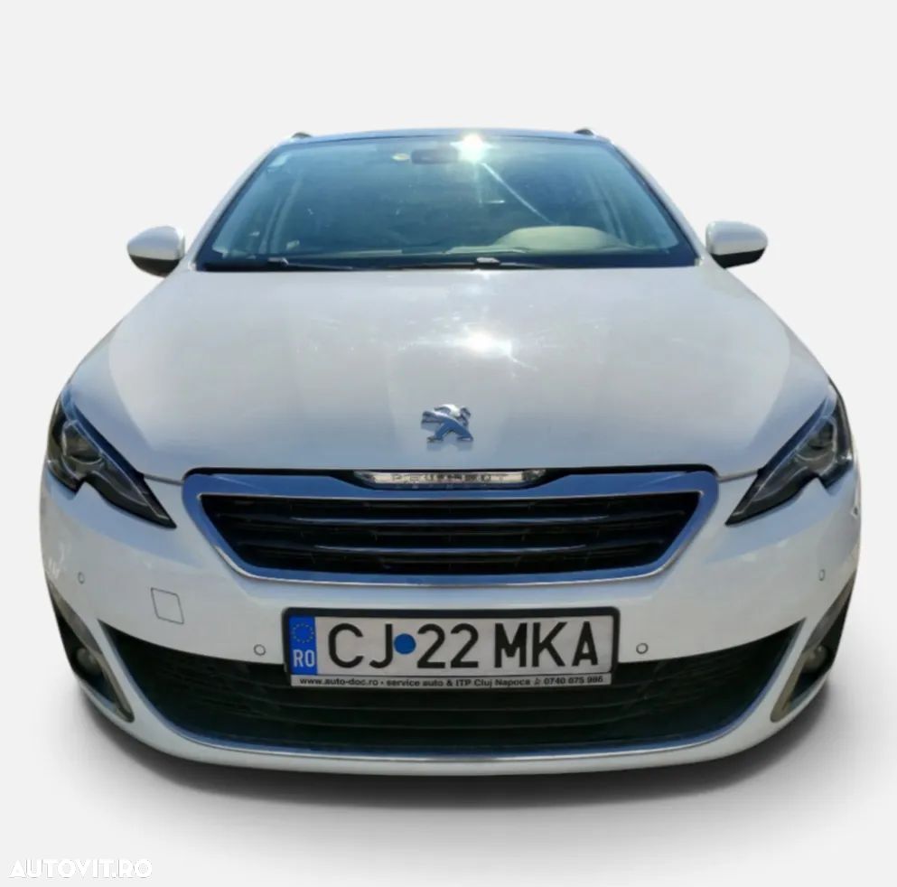 Peugeot 308 2014 photo 2
