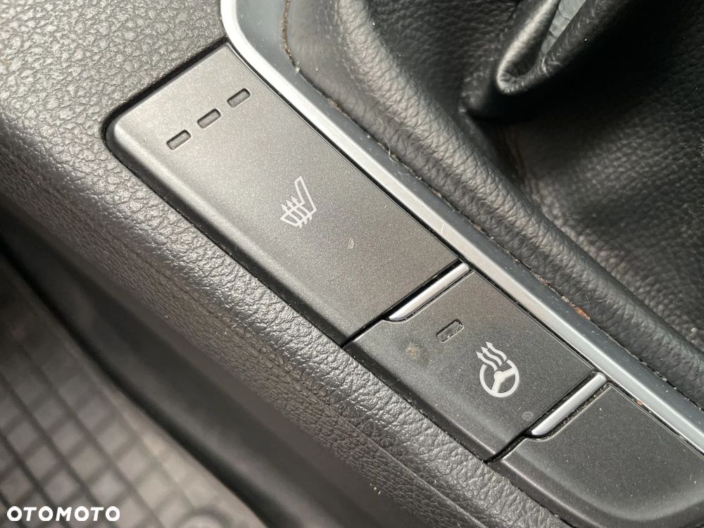 Hyundai i30 1.5 DPI Smart - 24