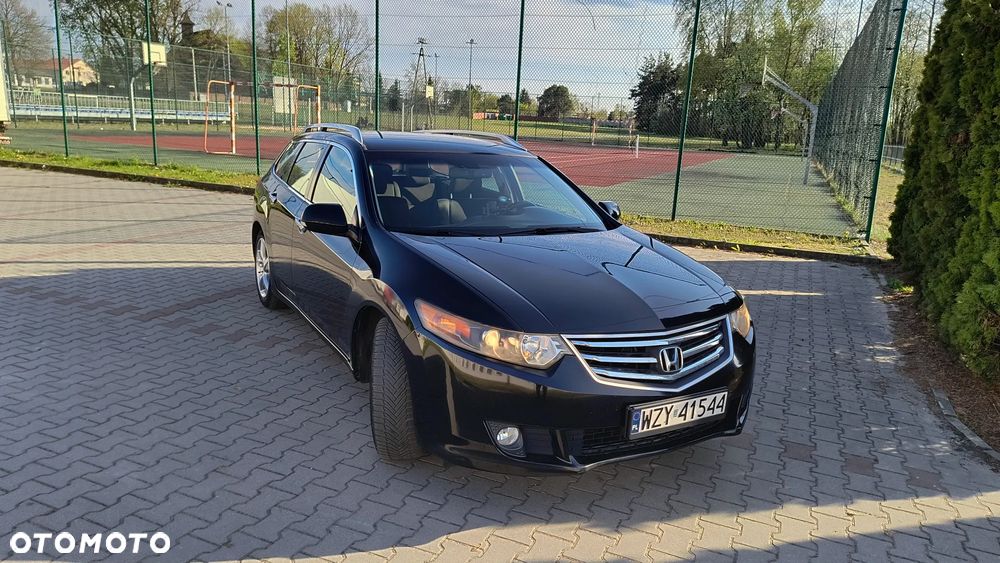 Honda Accord 2.0 Lifestyle - 1