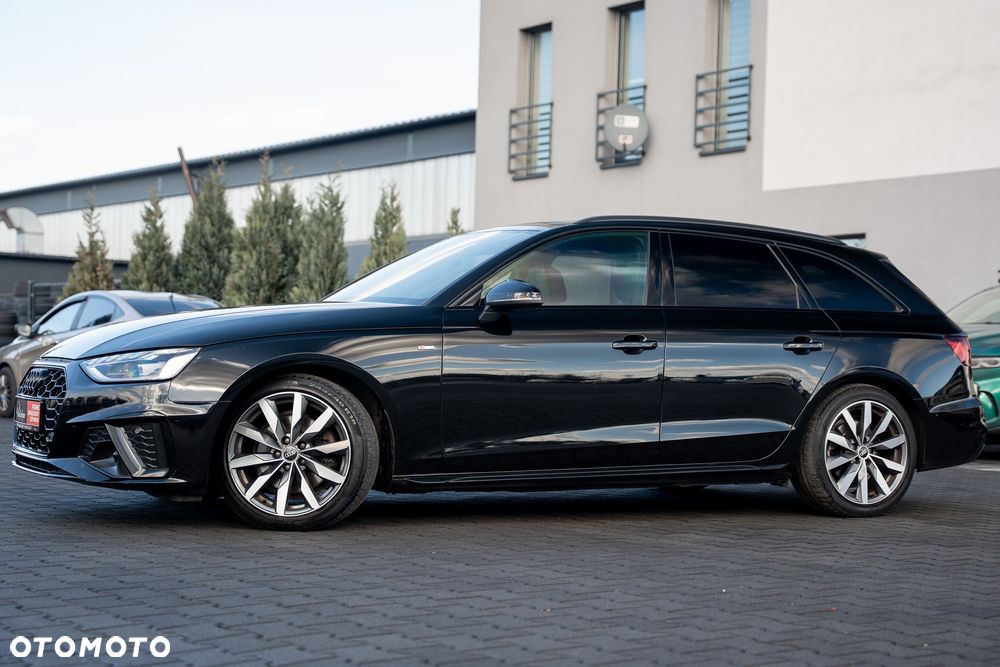 Audi A4 Avant 35 TFSI S tronic S line - 9