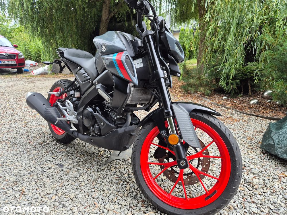 Yamaha MT - 8