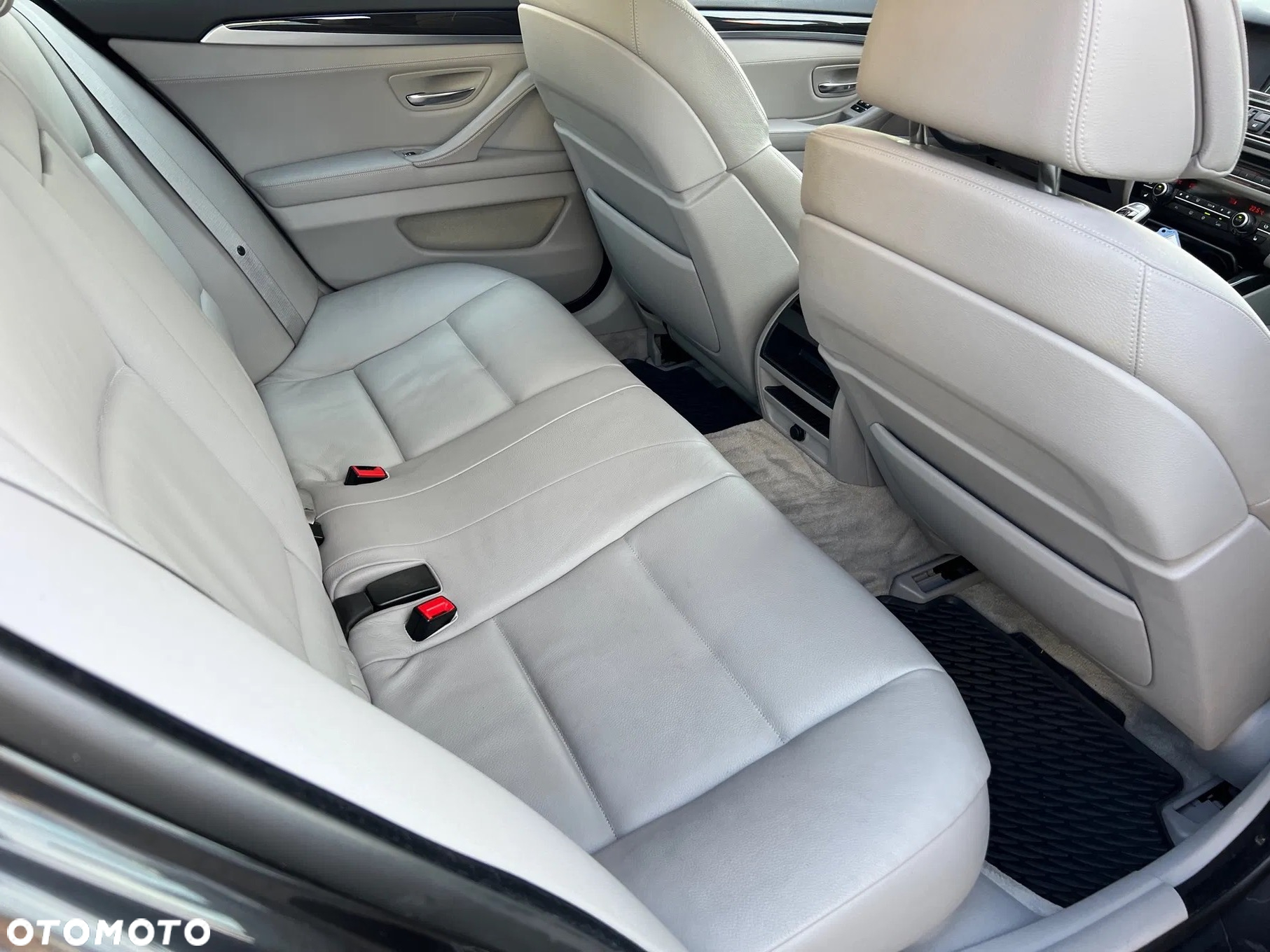 BMW Seria 5 - 26