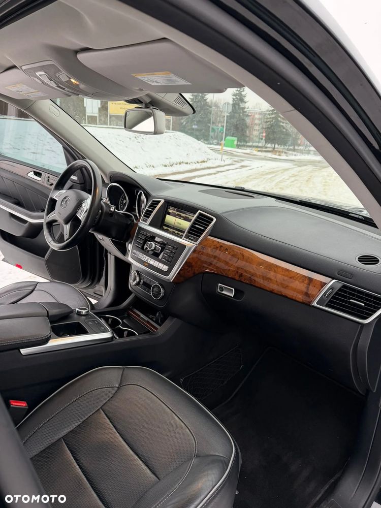 Mercedes-Benz GL 500 4Matic (BlueEFFICIENCY) 7G-TRONIC - 20