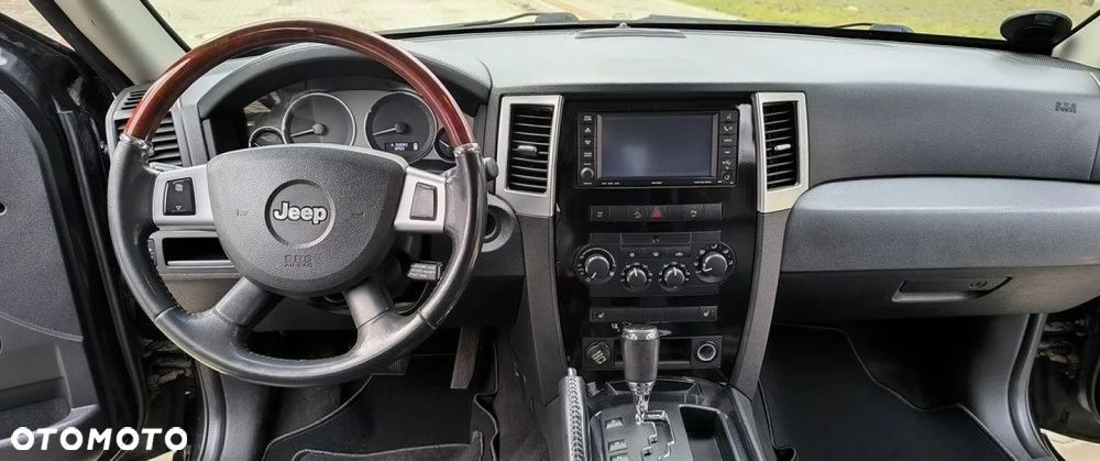 Jeep Grand Cherokee - 7