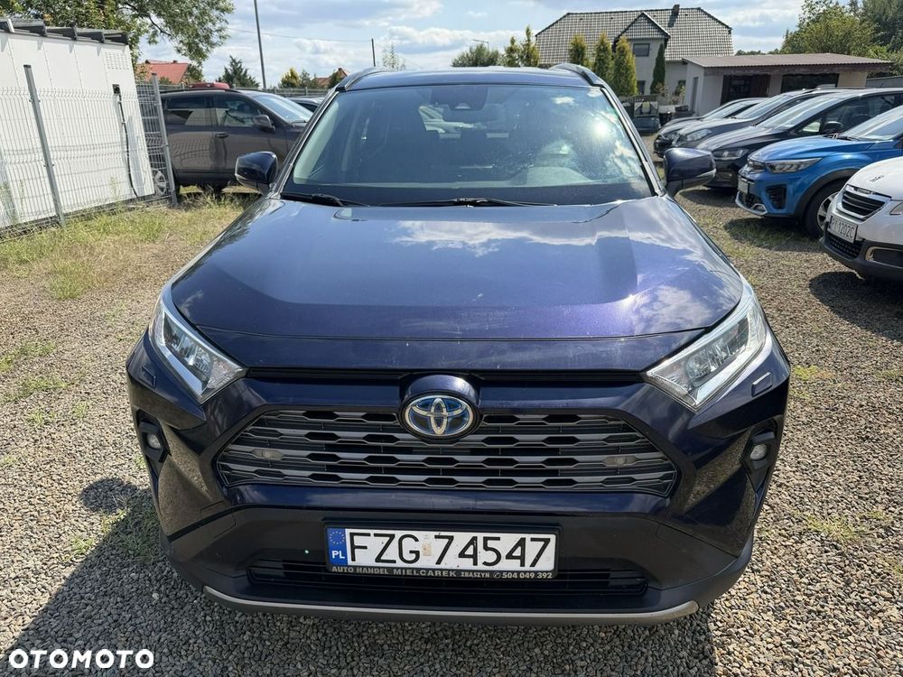 Toyota RAV4 - 10