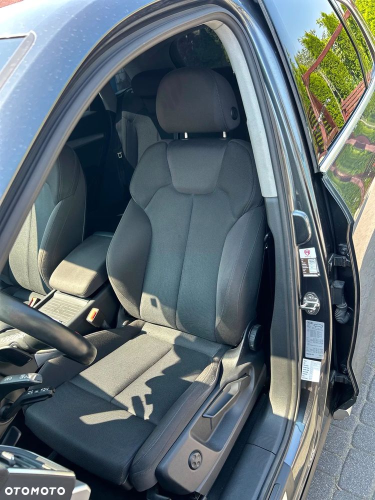 Audi Q5 40 TDI quattro S tronic S line business - 13
