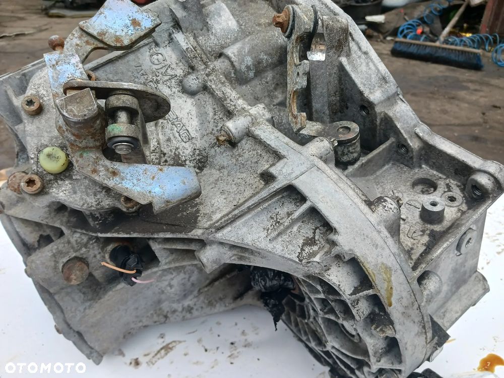 Skrzynia biegów Opel Vectra C Signum 2,2B F23 2.0 Benzyna - 6