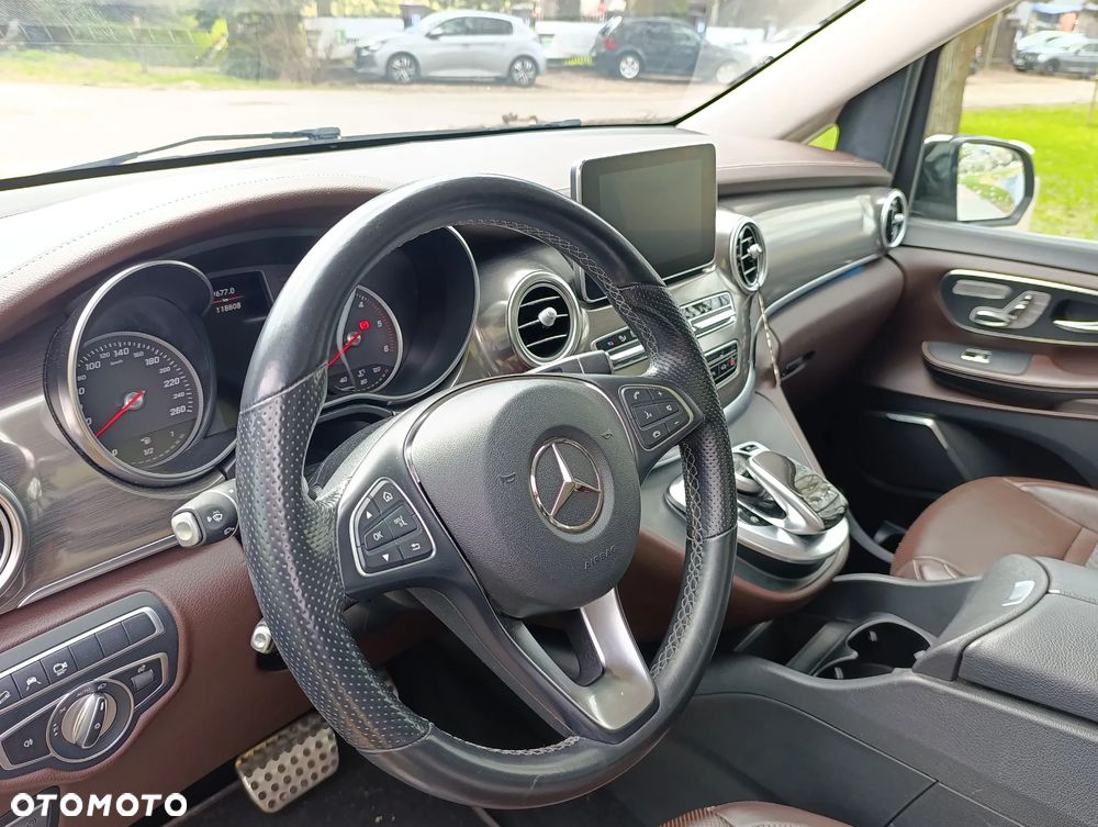 Mercedes-Benz Klasa V 250 d 4-Matic Exclusive 7G-Tronic - 10