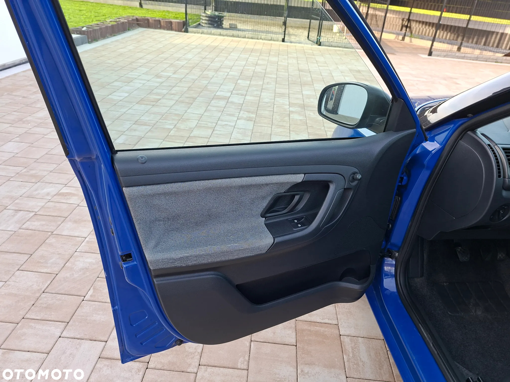 Skoda Fabia 1.2 HTP Ambiente - 9