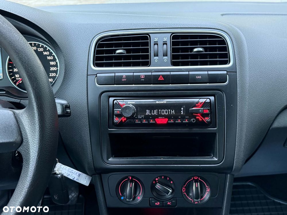 Volkswagen Polo 1.6 United - 14