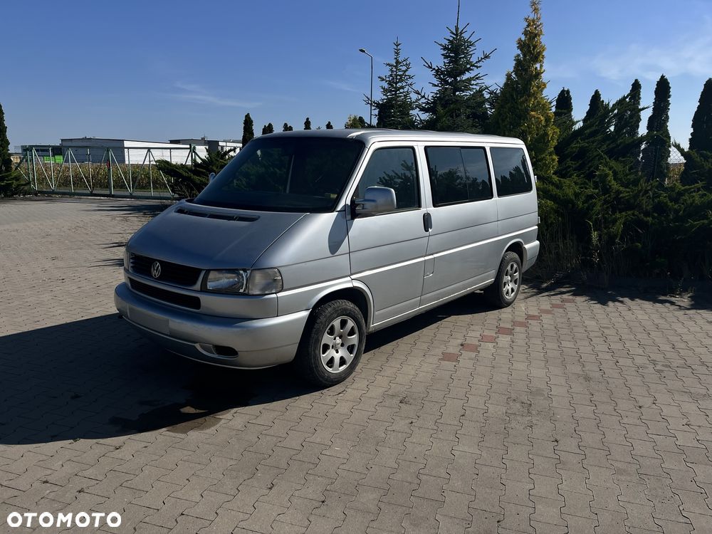 Volkswagen Multivan - 5